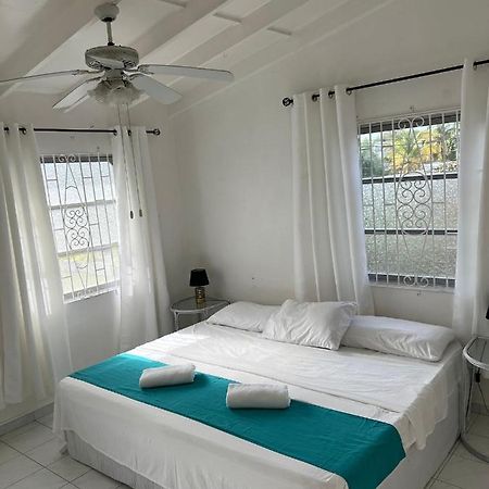 Home2Home Guesthouse Christ Church Extérieur photo